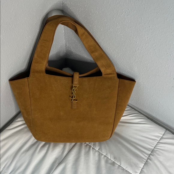 Yves Saint Laurent Tan Suede Shoulder Bag - Picture 1 of 6